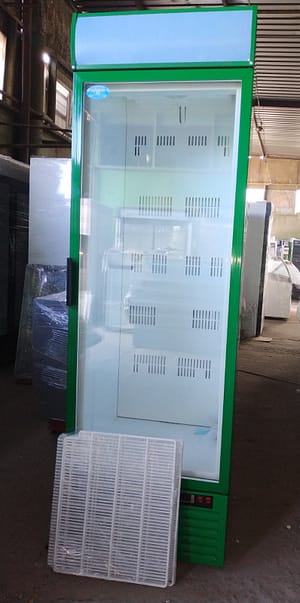 Шафа холодильна A3006 Оренда вітрин pro100holod.in.ua - Холодильне обладнання Шафа холодильна A3006