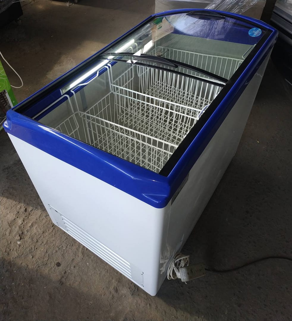 Ларь морозильна JUKA M300 Ларі морозильні pro100holod.in.ua - Холодильне обладнання Ларь морозильна JUKA M200